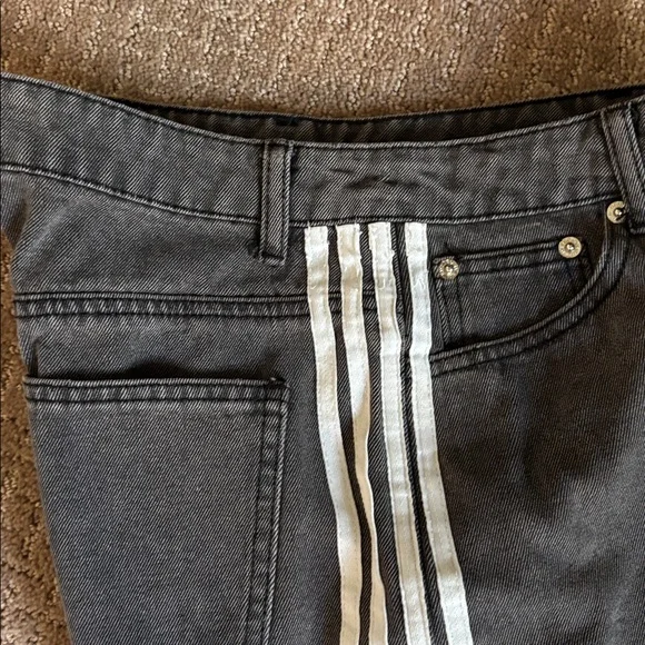 Edikted Jeans - Picture 7 of 10